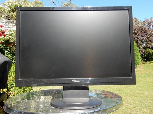 Bildschirm tft fujitsu siemens - bildschirm,